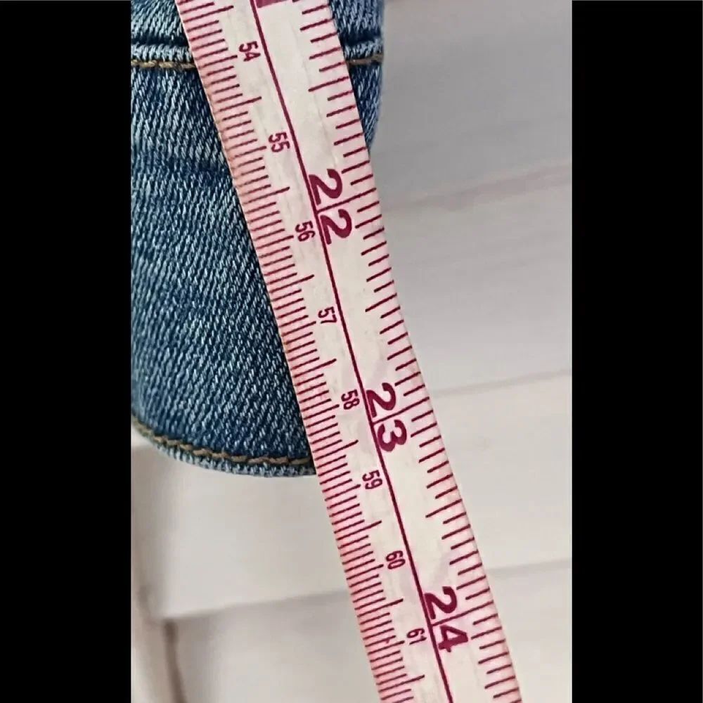 Old Navy Jean Jacket - Picture 5 of 7